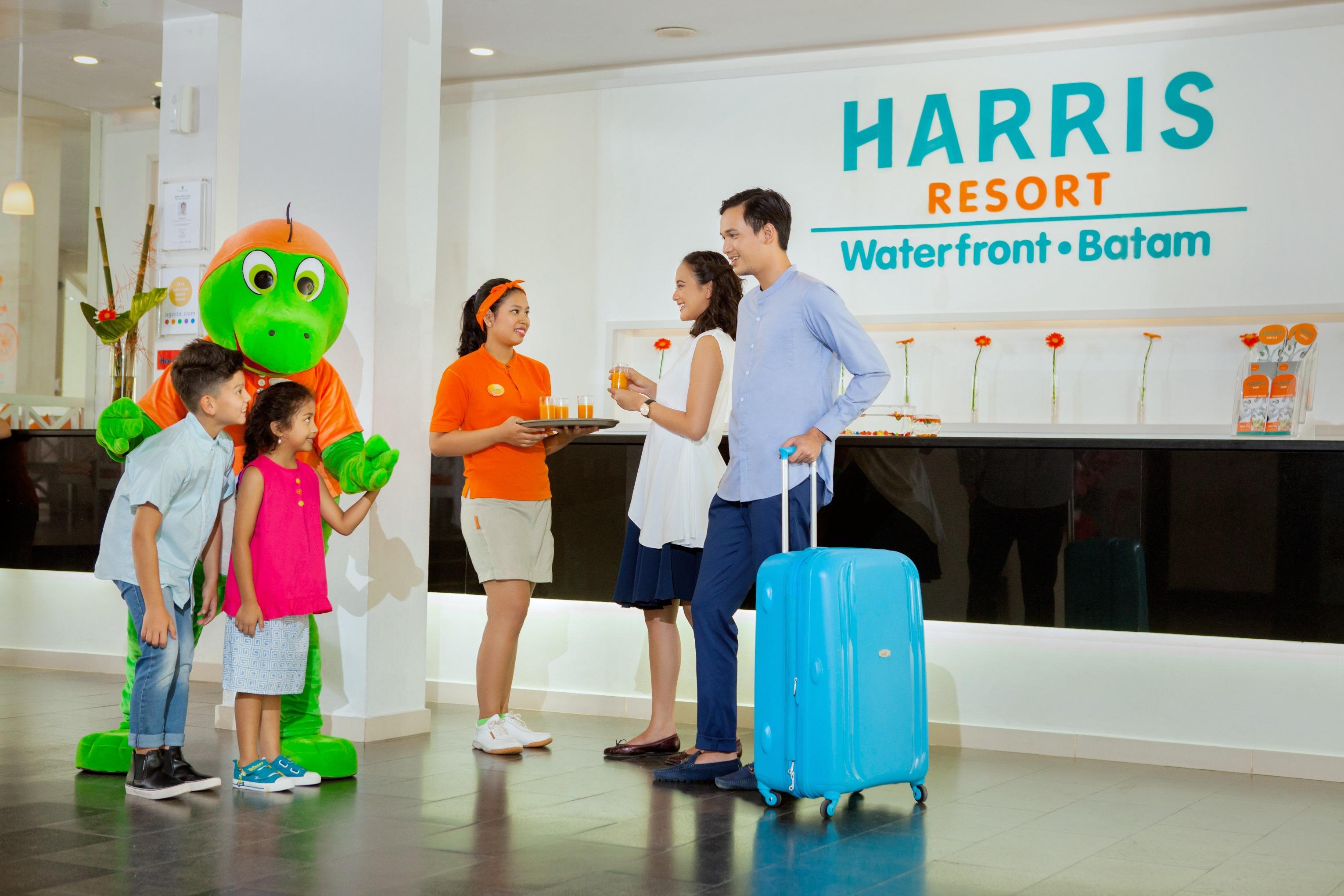 Harris Resort Batam Waterfront Sekupang Exterior foto